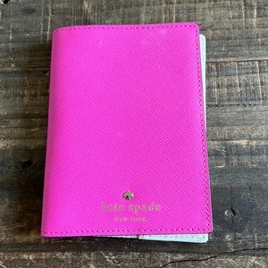 Kate spade Passport holder
